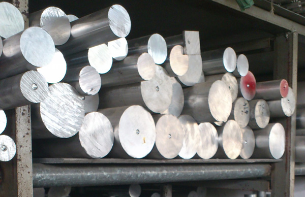 �����Բ��